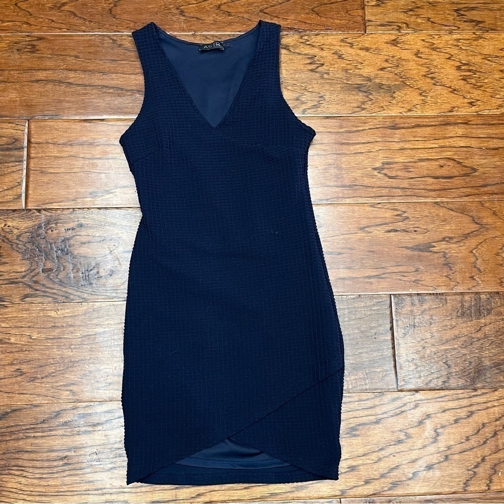 ASTR the label‎ bodycon dress